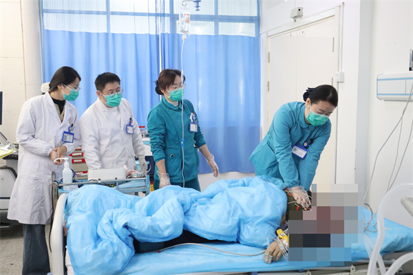 同心守“急”线 ,热血护生命 ——景德镇市第三人民医院急诊护理团队工作纪实